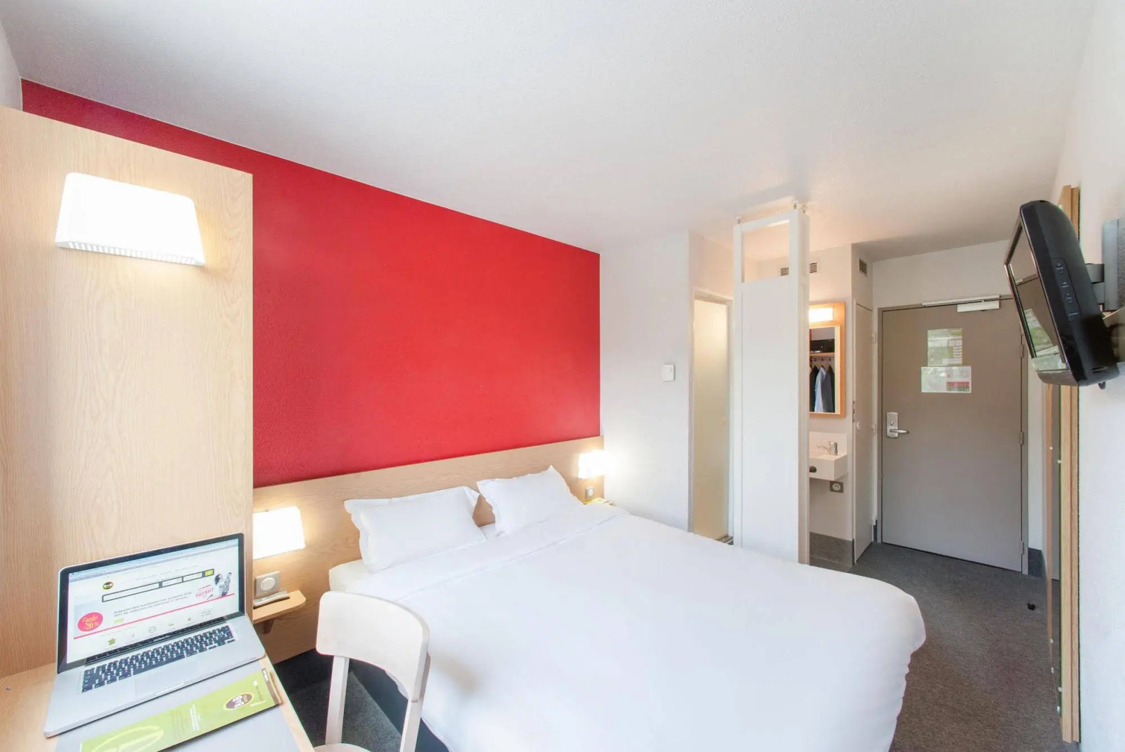 B&B HOTEL Antibes Sophia Le Relais