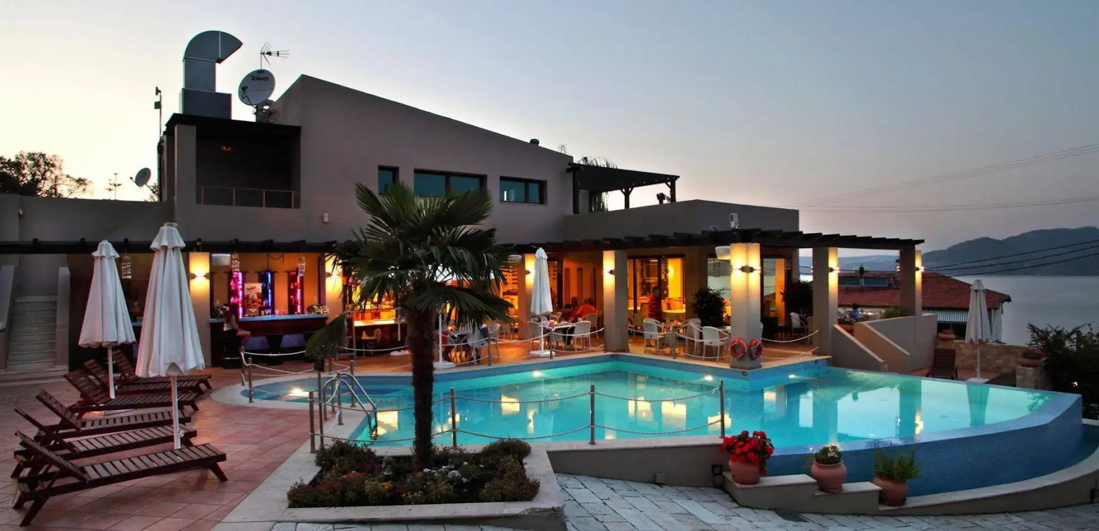 Hotel Tesoro