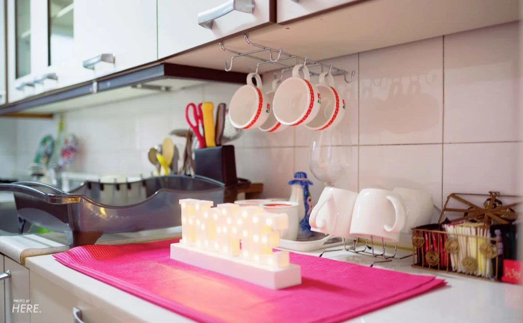 Kpopstarz Guesthouse - Caters to Women (отель для женщин)