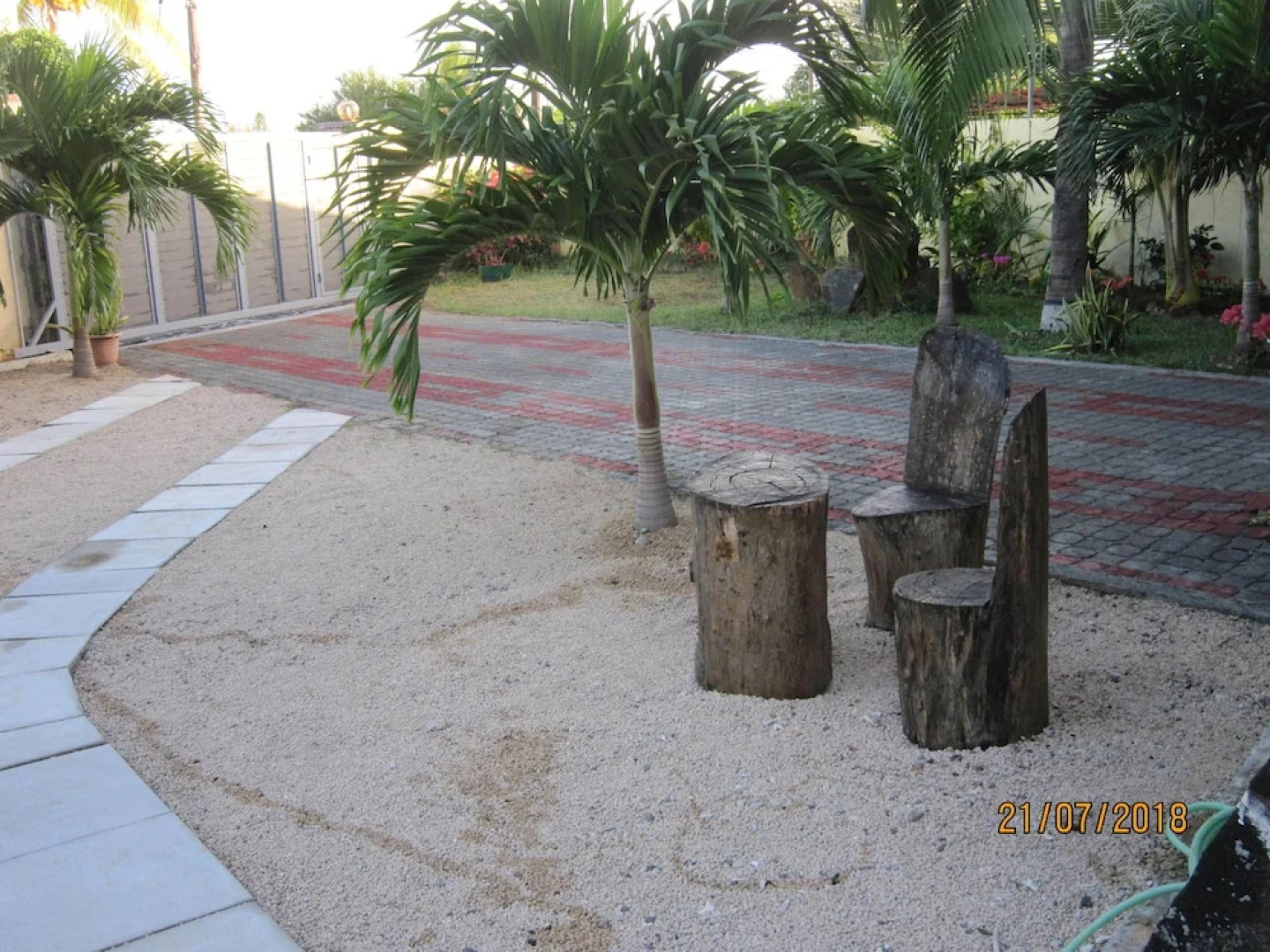 Pretty Villa Santa With Private Pool 120m Walk to the sea