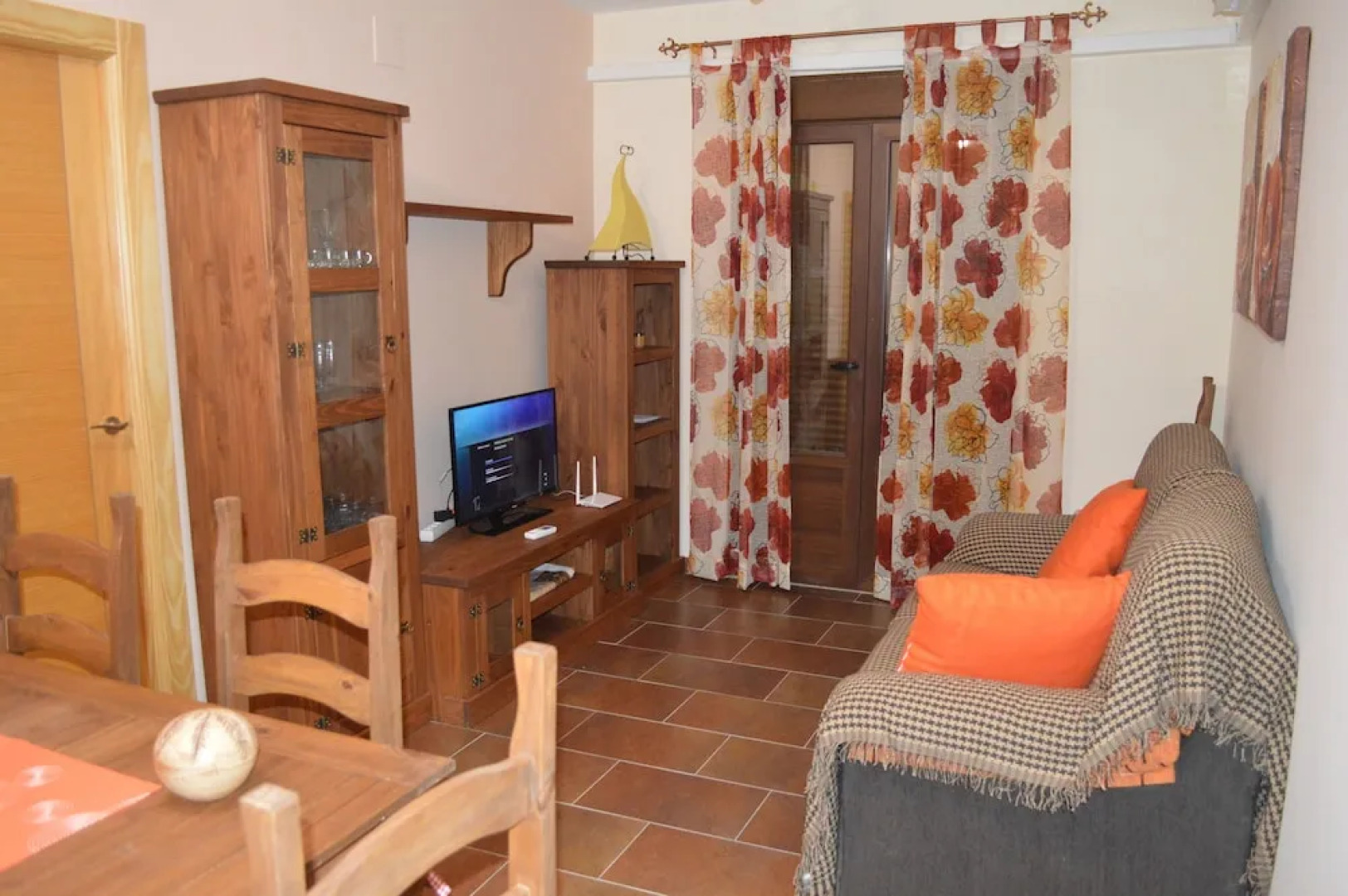 Apartamentos El Farallon