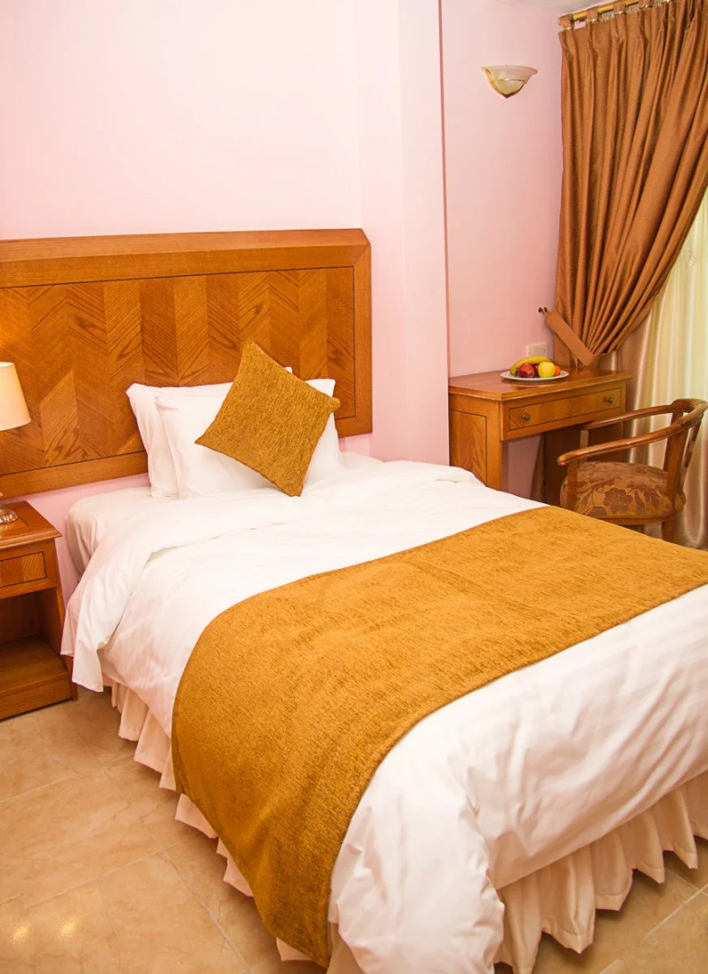 Al Anbat Midtown Hotel