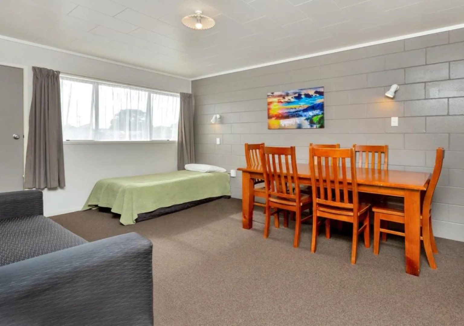 Continental Motel