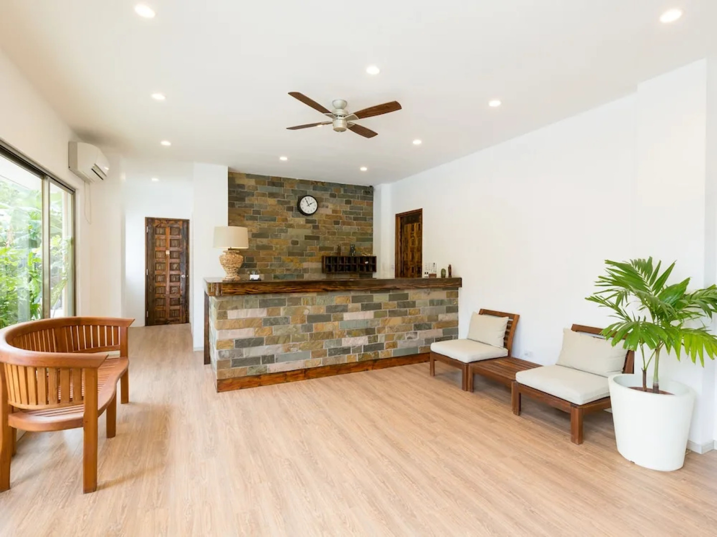 Garden Palace Downtown