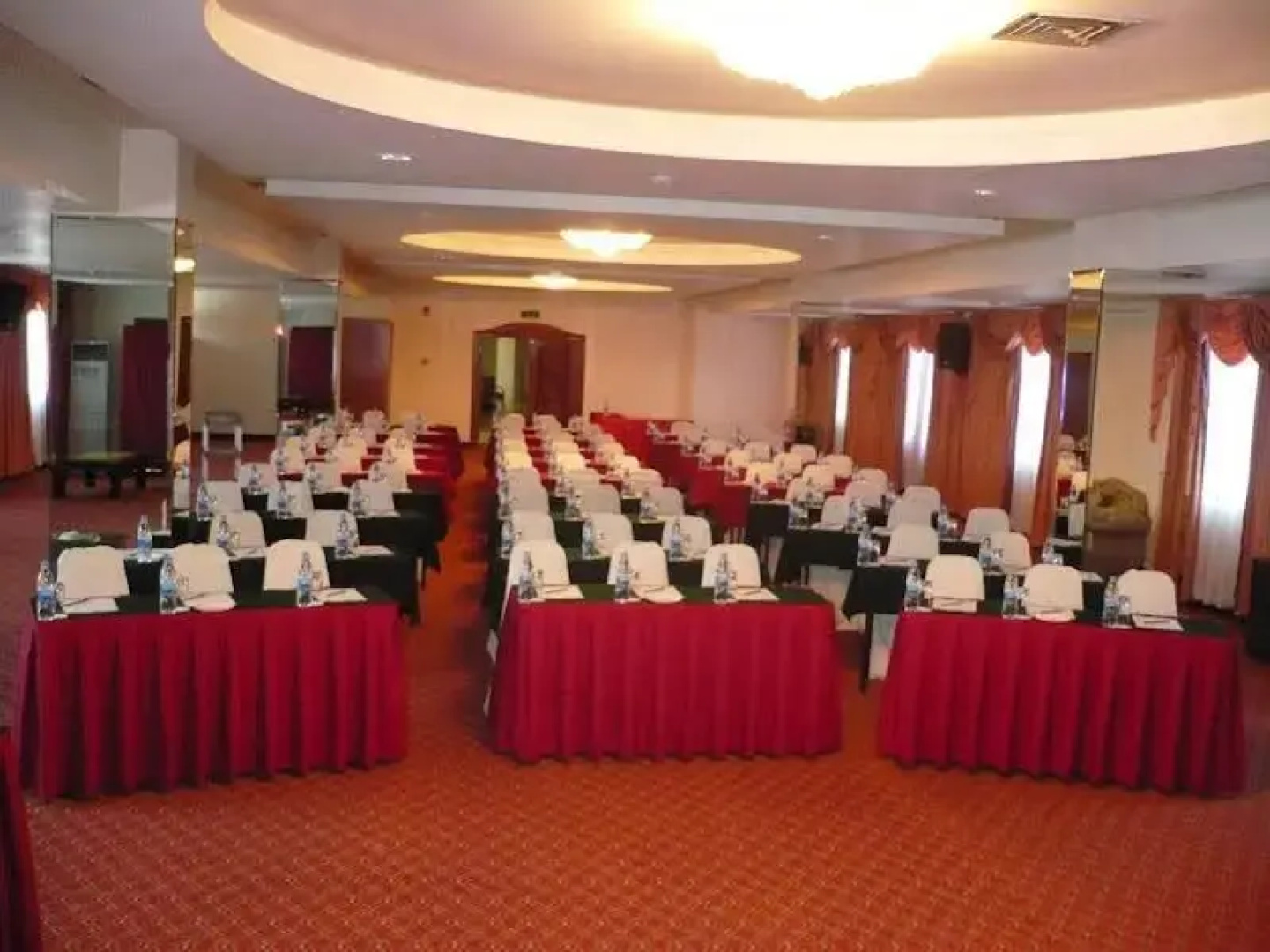 Hotel Riveria