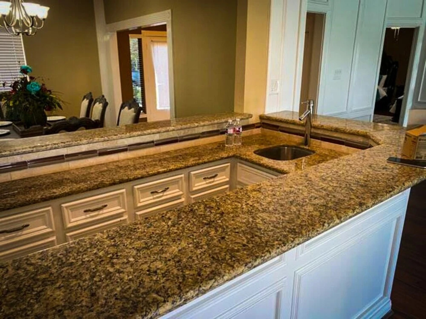 4Bdrm 3.5Bath 8Beds - Pool House