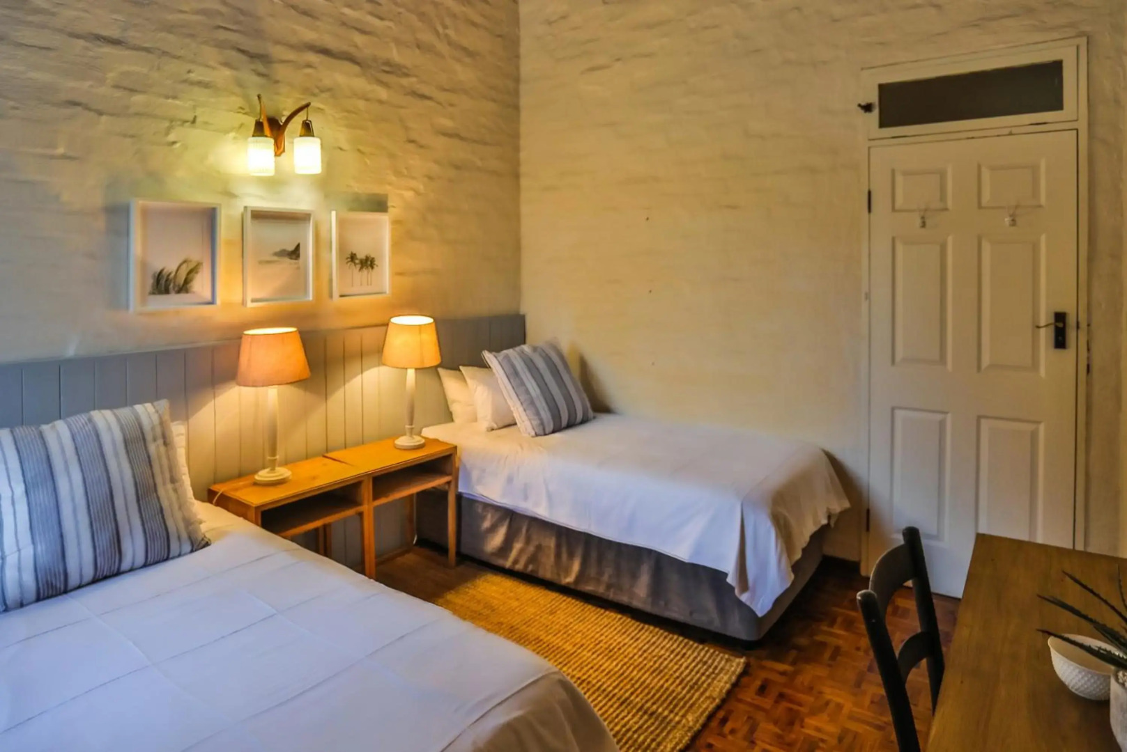 One Jack Powell House- Classic family home steps away from the beach