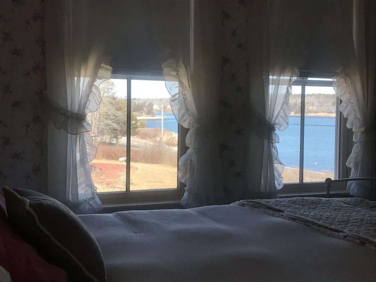 Elsa's Inn on the Harbor