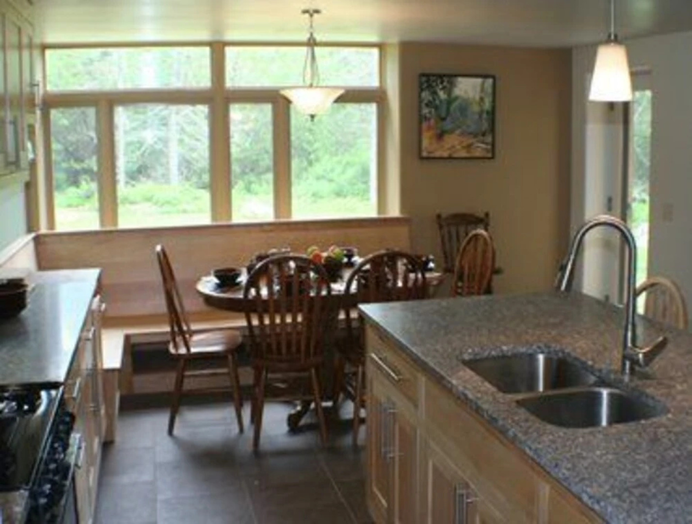 Green Leaf Cottage - Three Bedroom Home