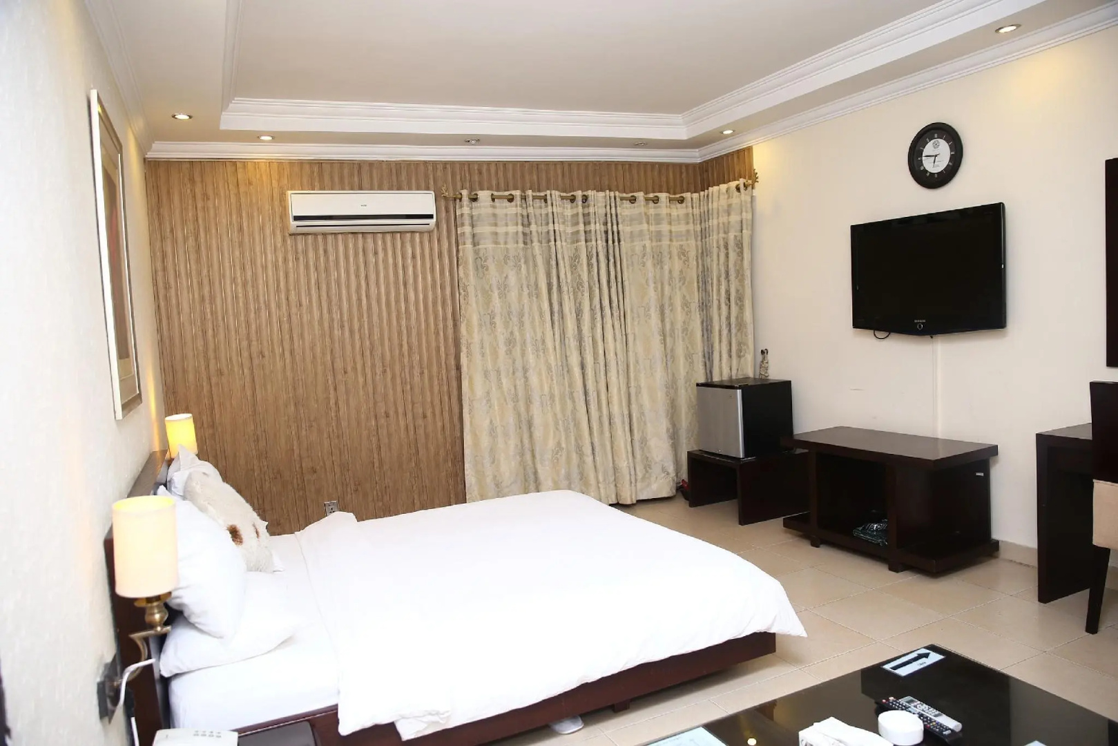 Safari Club 3 Bahria Town