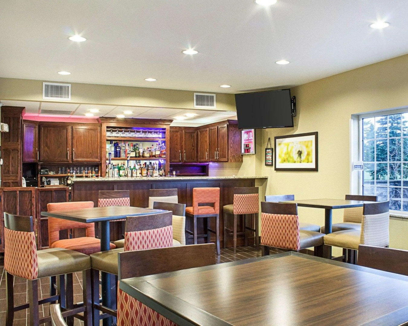 Comfort Suites Minot South