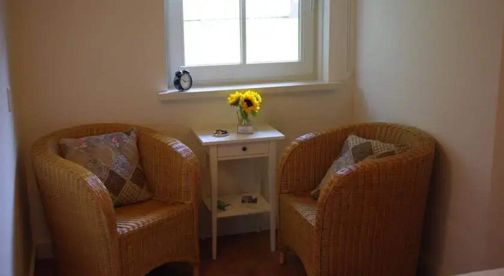 Bed & Breakfast Travel