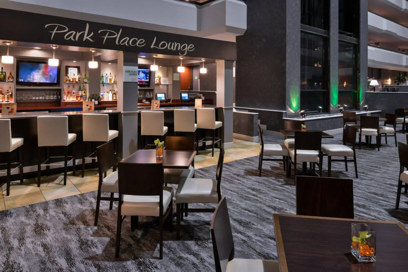 Holiday Inn Hotel & Suites Beaumont Plaza (I-10 & Walden) by IHG