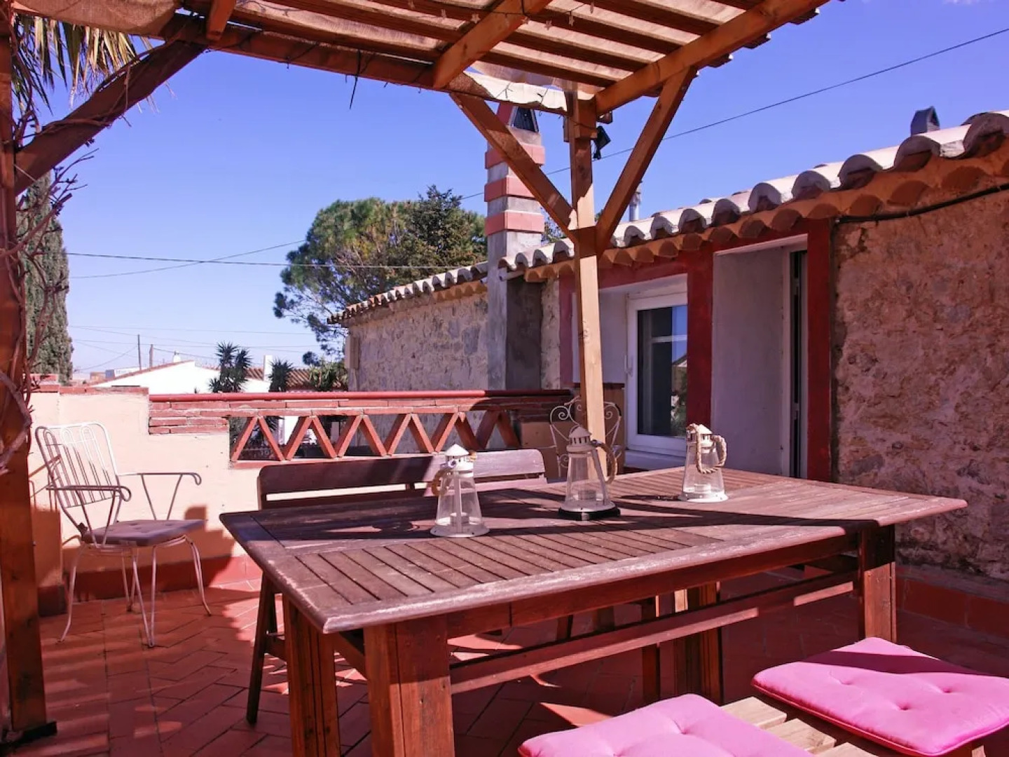 Rustic Cottage in Vilacolum With Swimming Pool