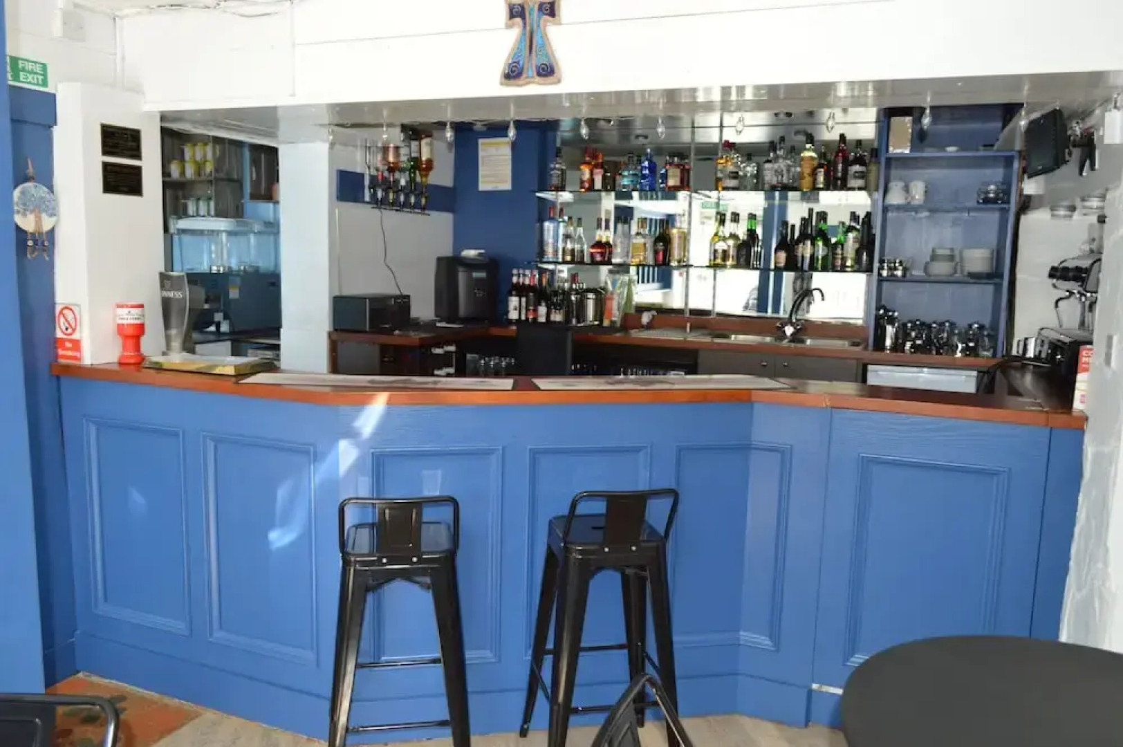 Smugglers Haunt Hotel