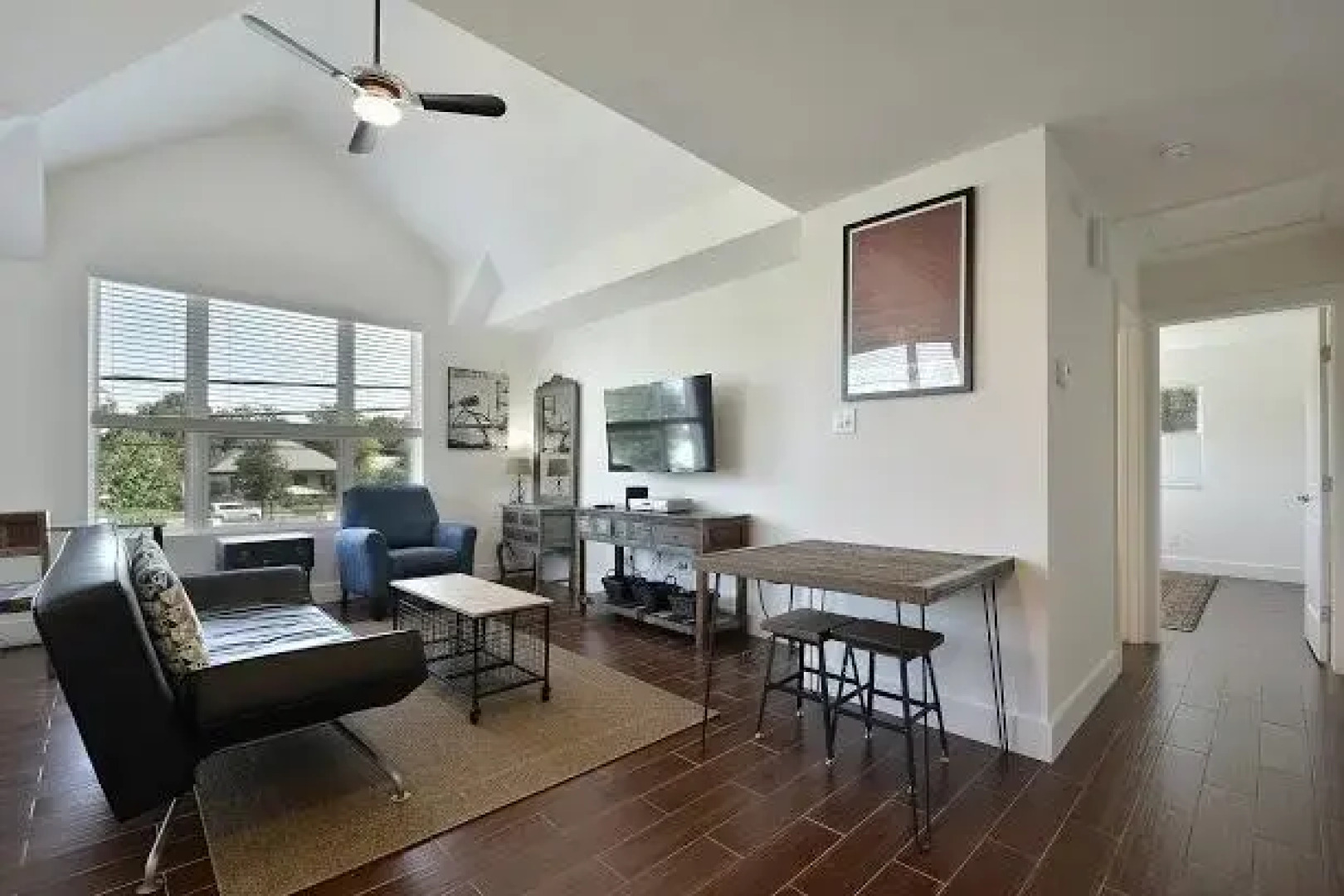 East Downtown Austin Apartment by TurnKey Vacation Rentals