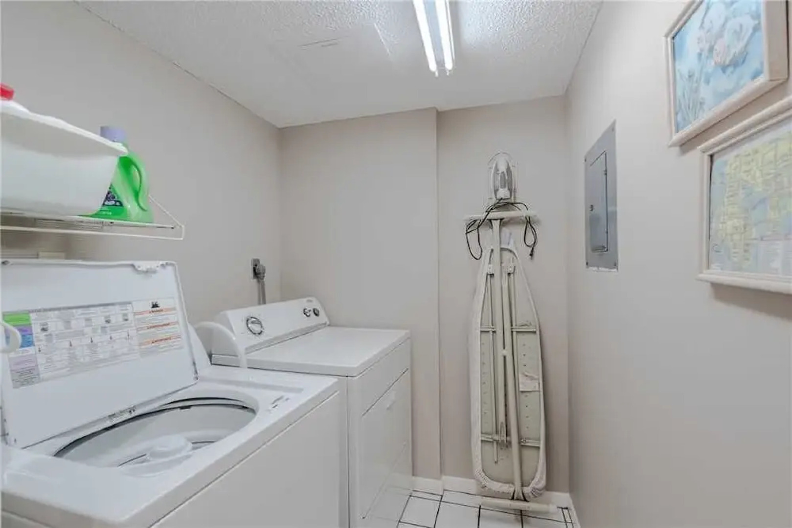 Las Brisas 404 - Three Bedroom Condo