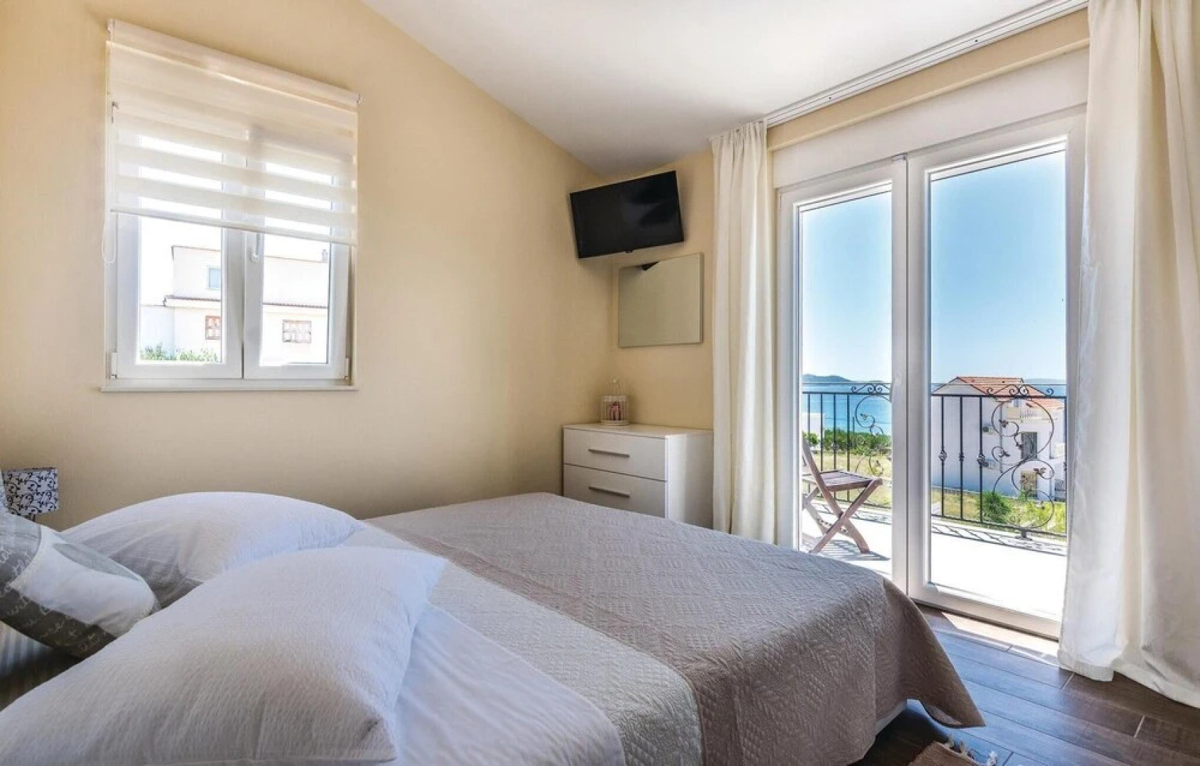 Awesome Home in Pakostane With 3 Bedrooms, Wifi and Outdoor Swimming Pool