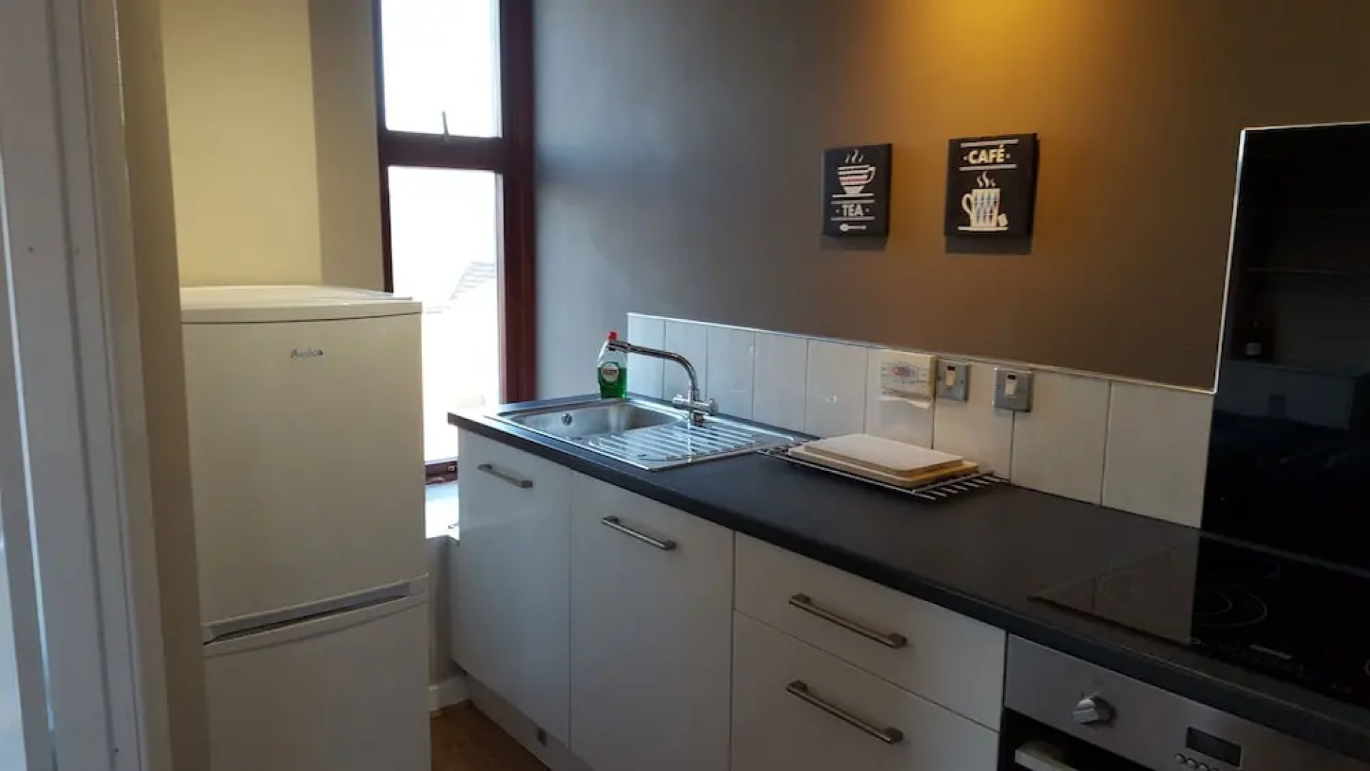 Dragon - Dumbarton Apartment 2 Bedroom Home