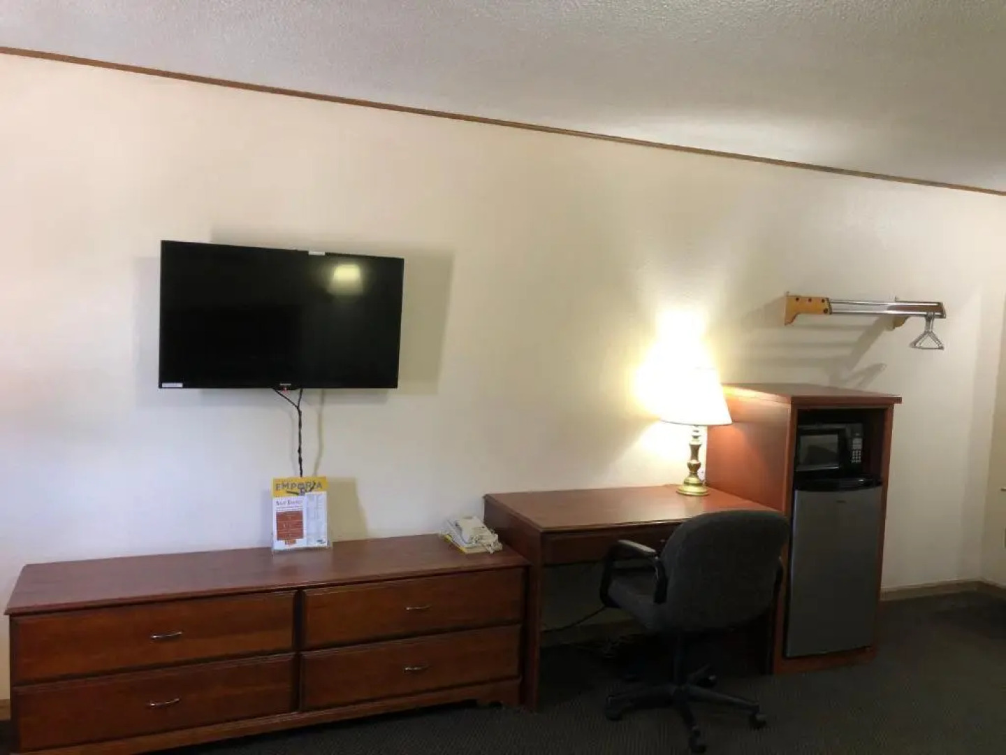 Budget Host Inn Emporia