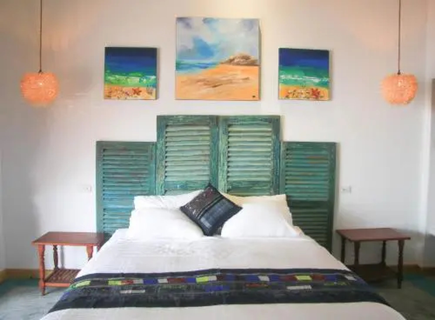 Vietnam Backpacker Hostels - Ninhvana