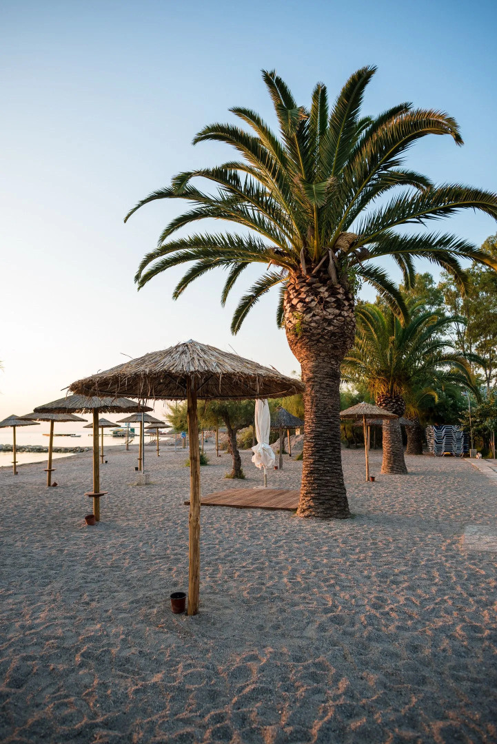 Three Stars Beach Hotel