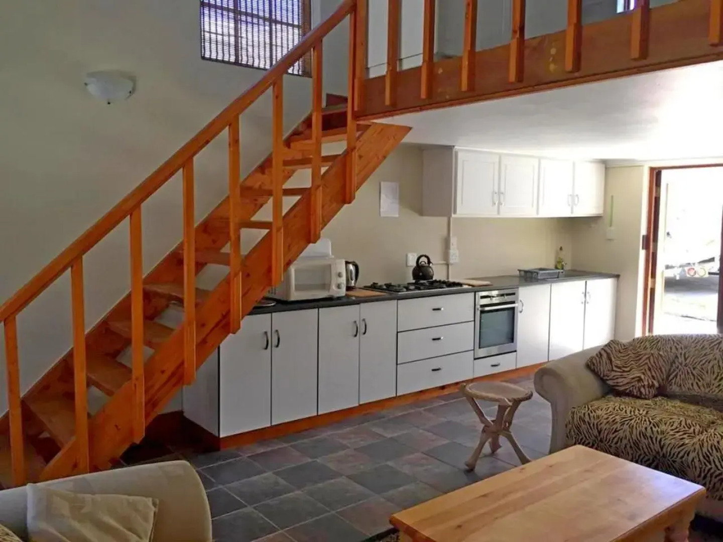 8 on Main (Adults Only)