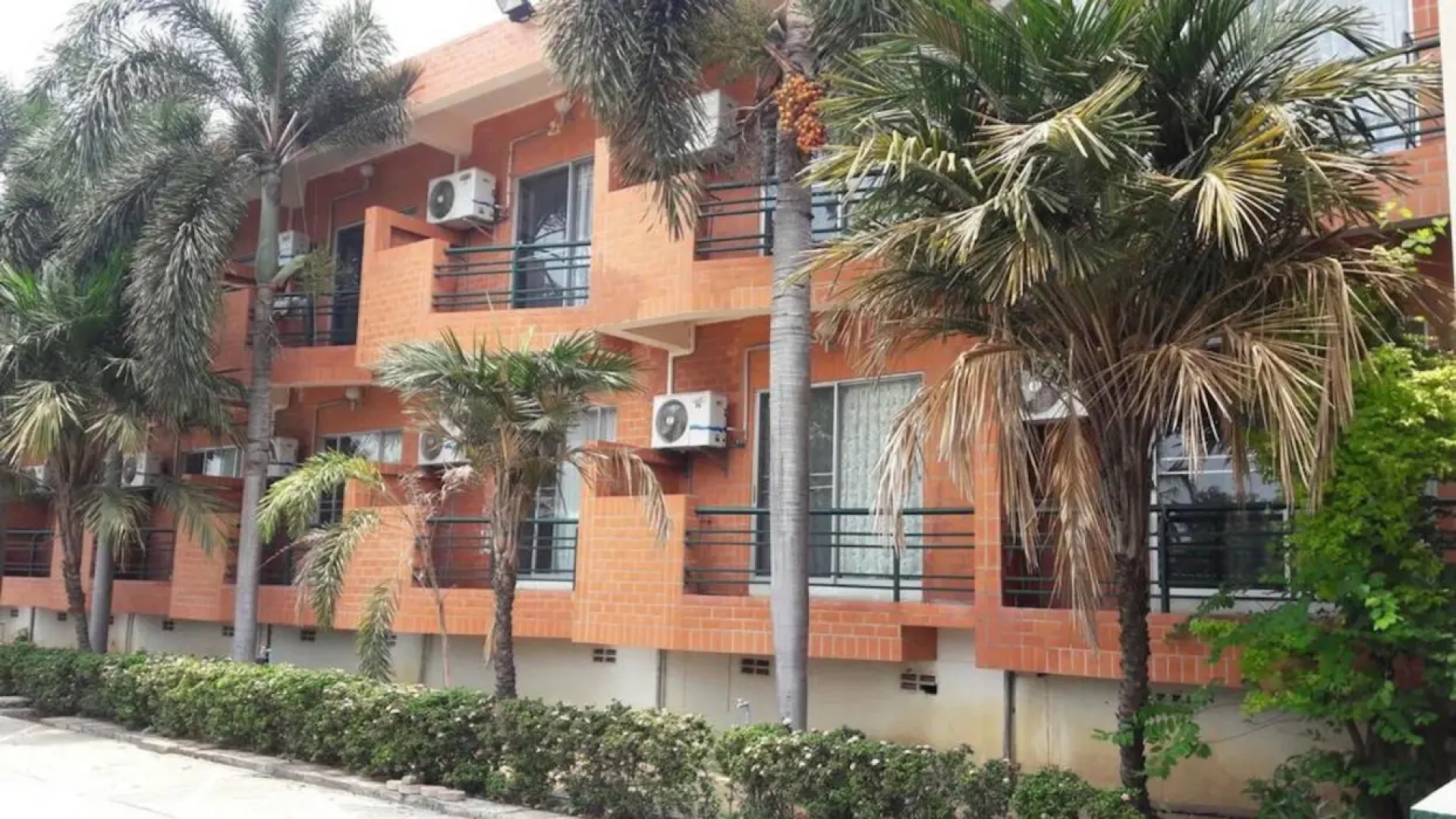 Rawanda Resort Hotel