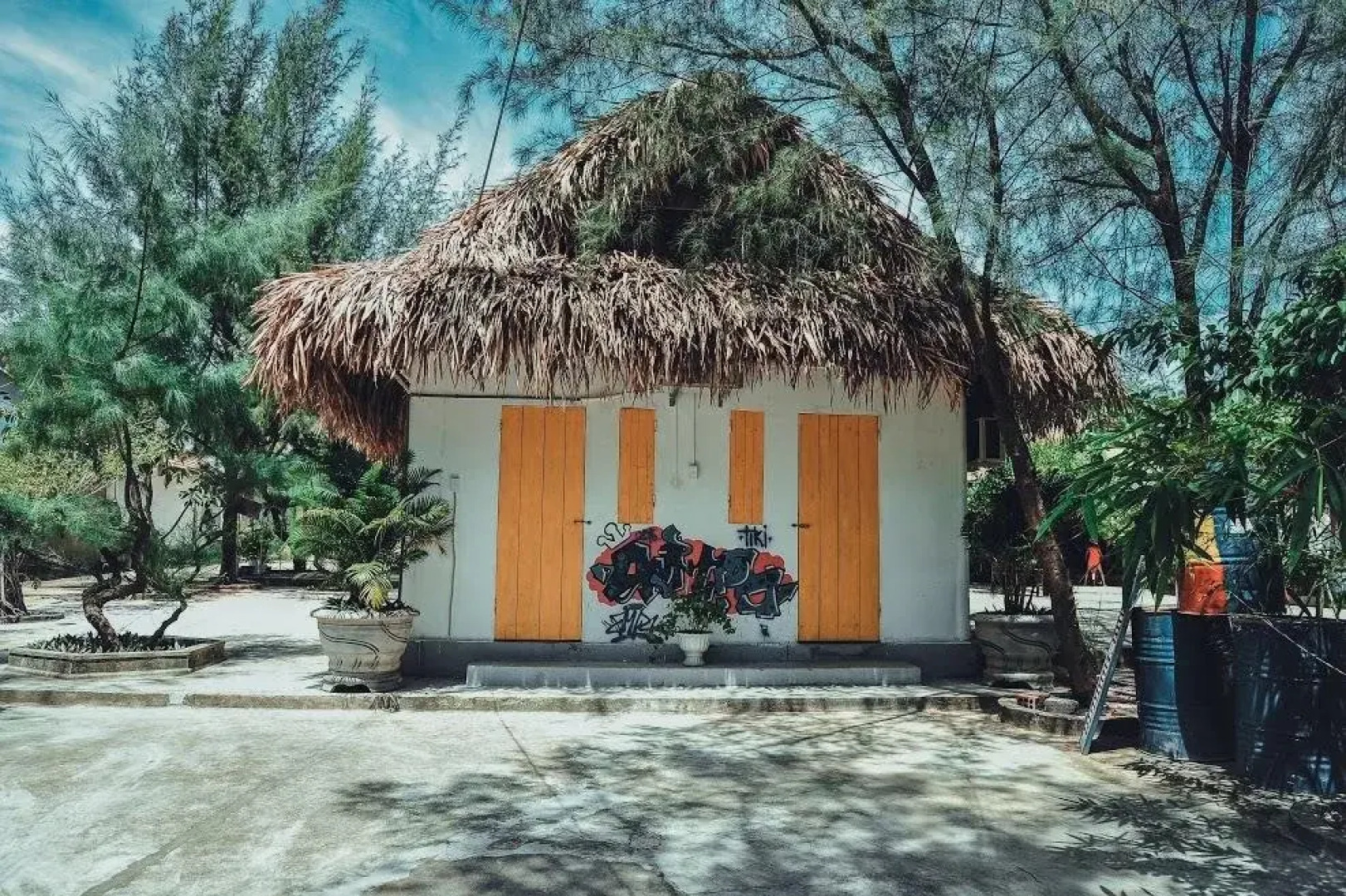 Tiki Hostel