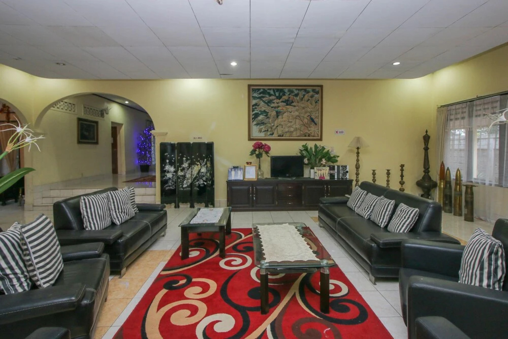 Airy Lansot Sarongsong Lingkungan Satu Tomohon