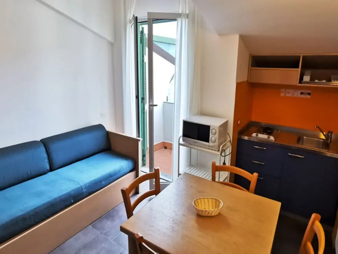 Residence Dei Fiori Pietra Ligure Two-room Apartment 5 People Comfort