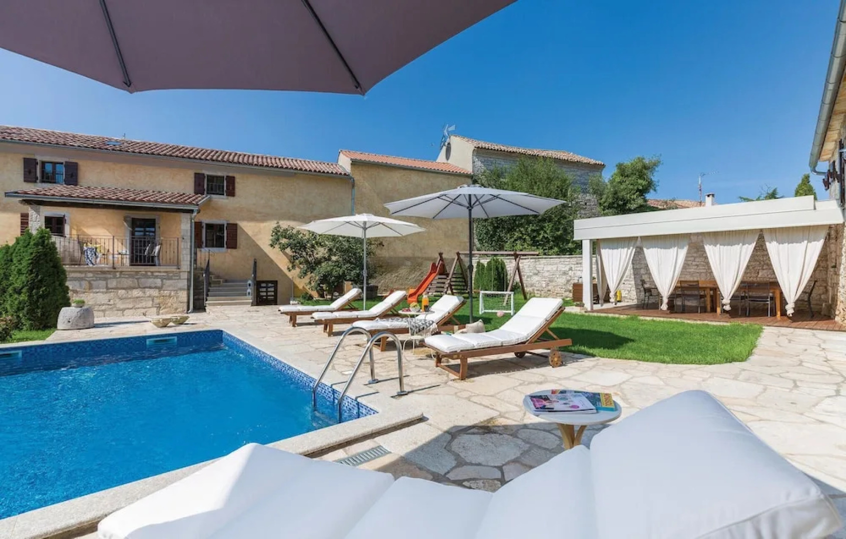 Beautiful Home in Kanfanar With Jacuzzi, Wifi and 7 Bedrooms