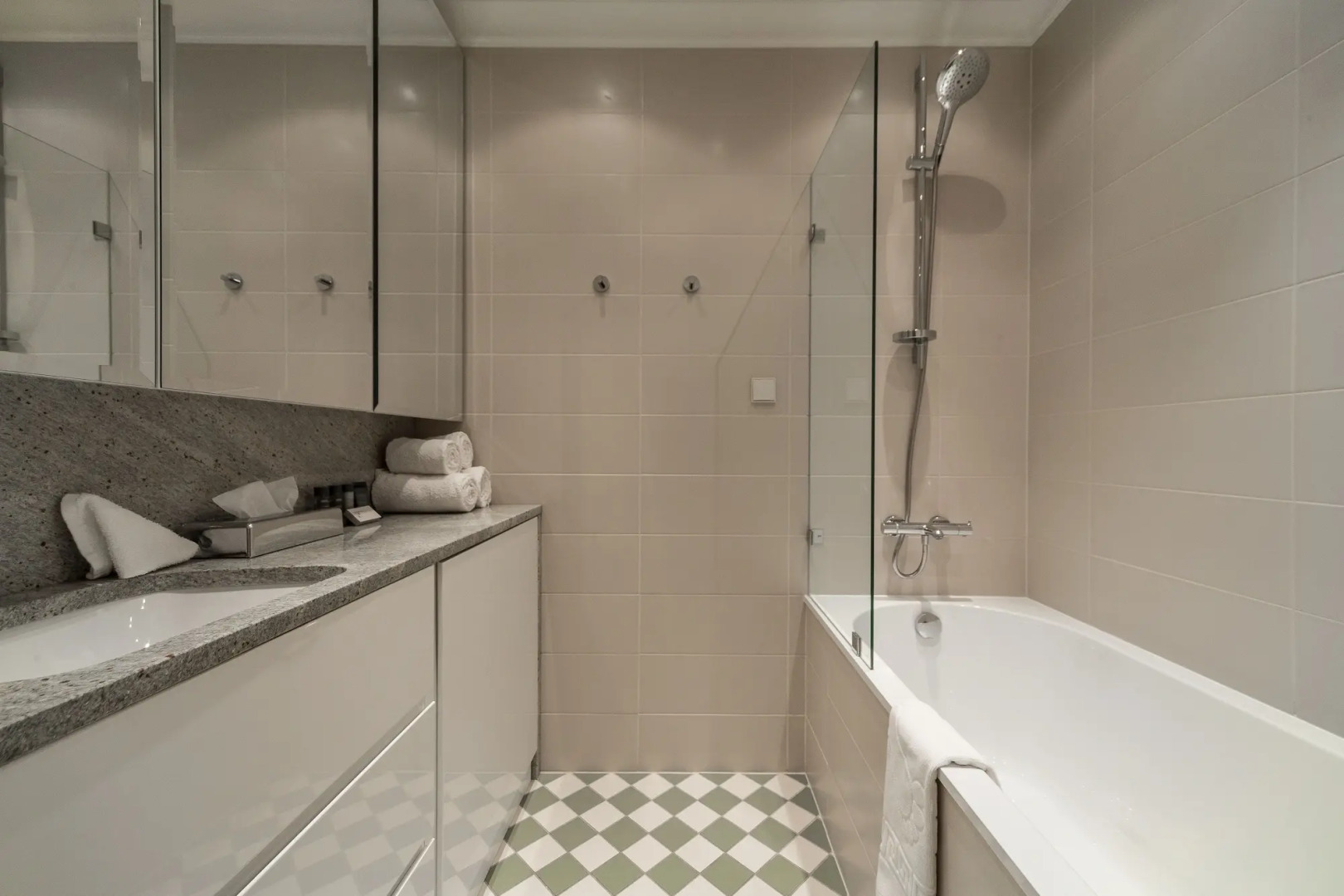 Апарт-отель WoodenVilla