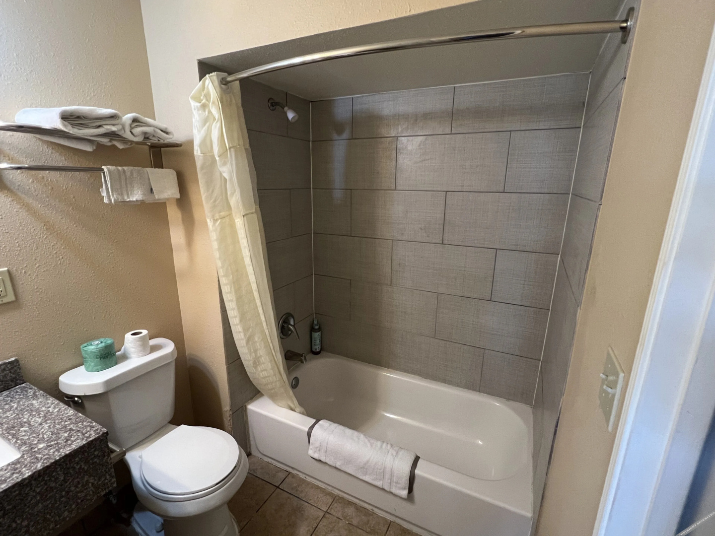 Country Inn-Giddings