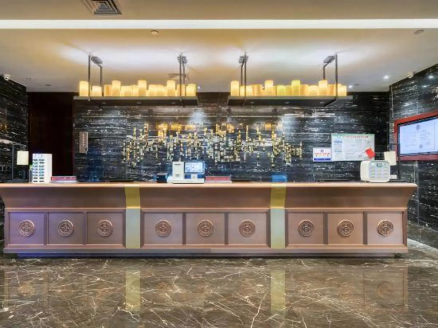 Fengchao International Hotel