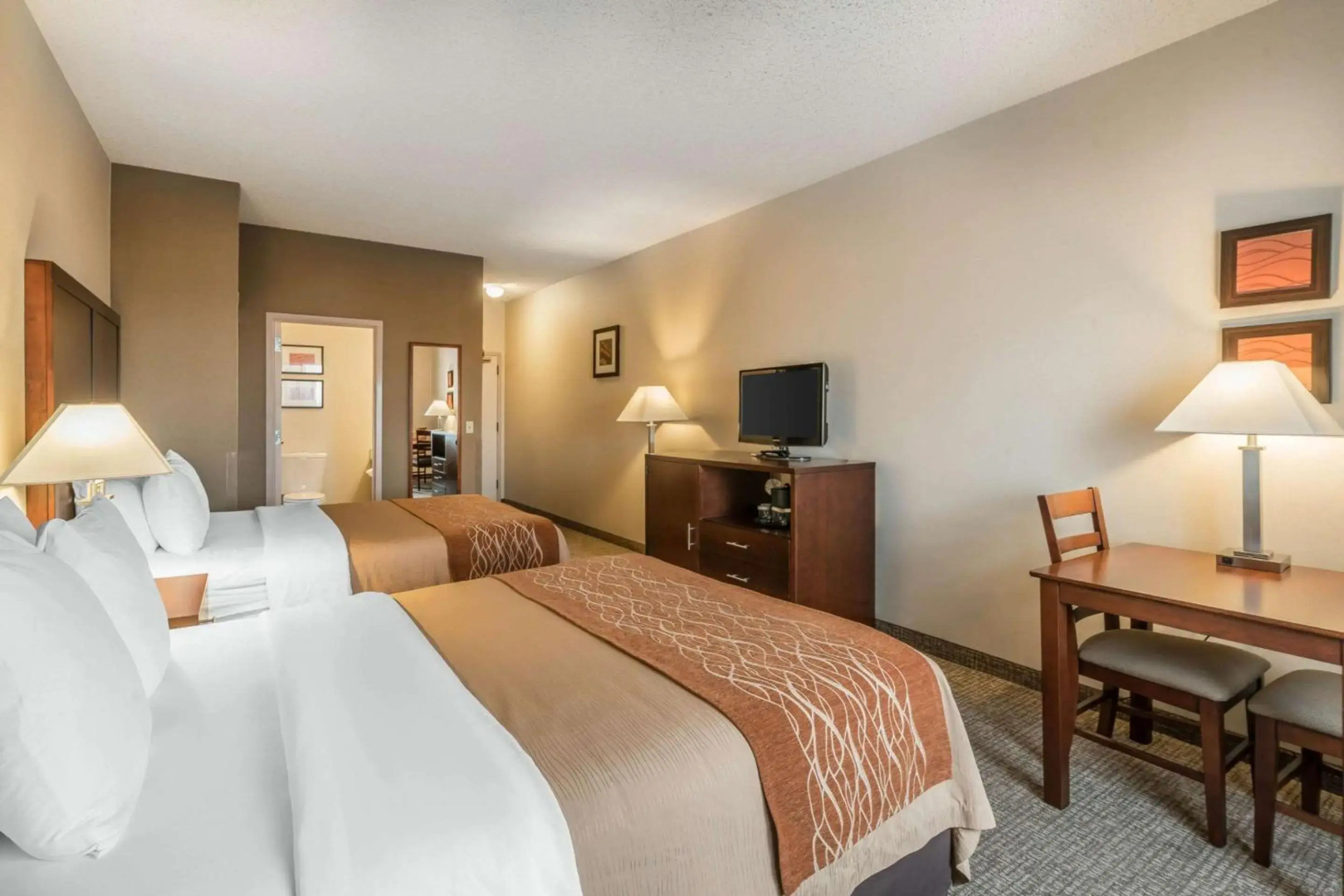 Comfort Inn & Suites Seattle North