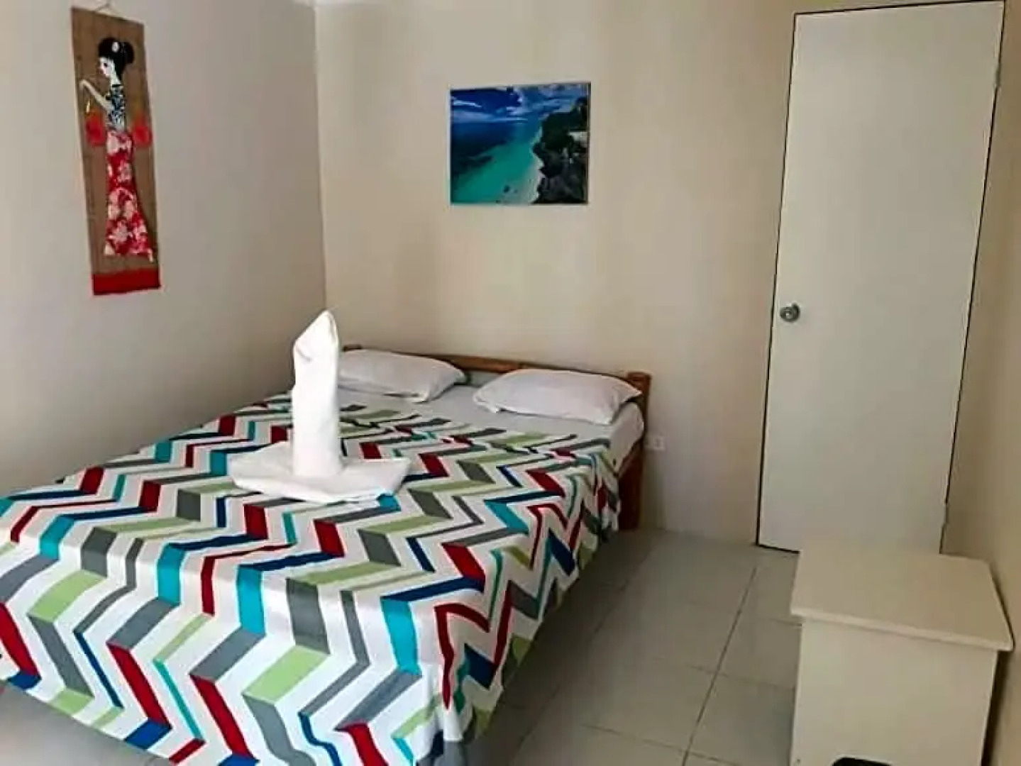 Paradise reef resort