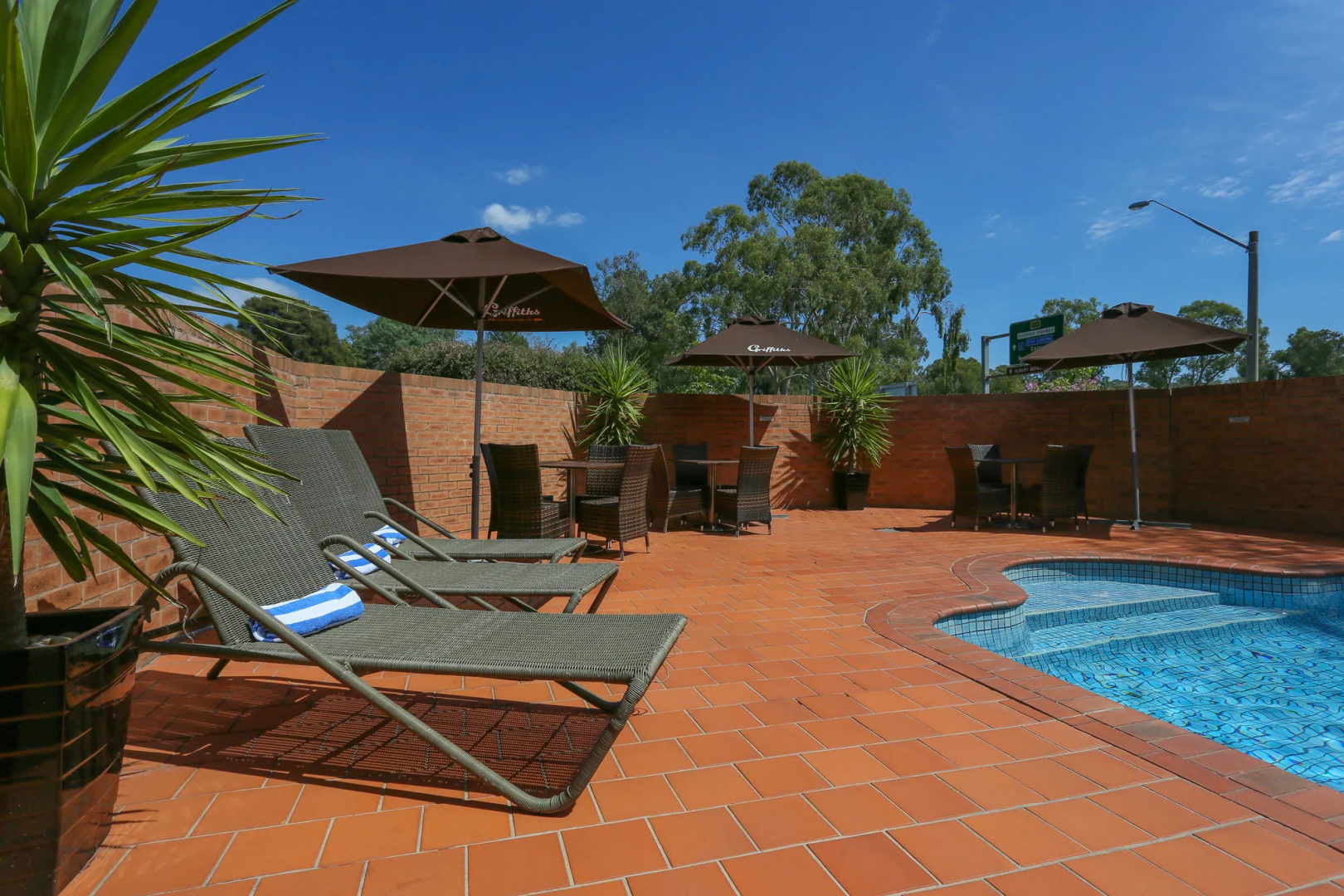 Best Western Plus Hovell Tree Inn