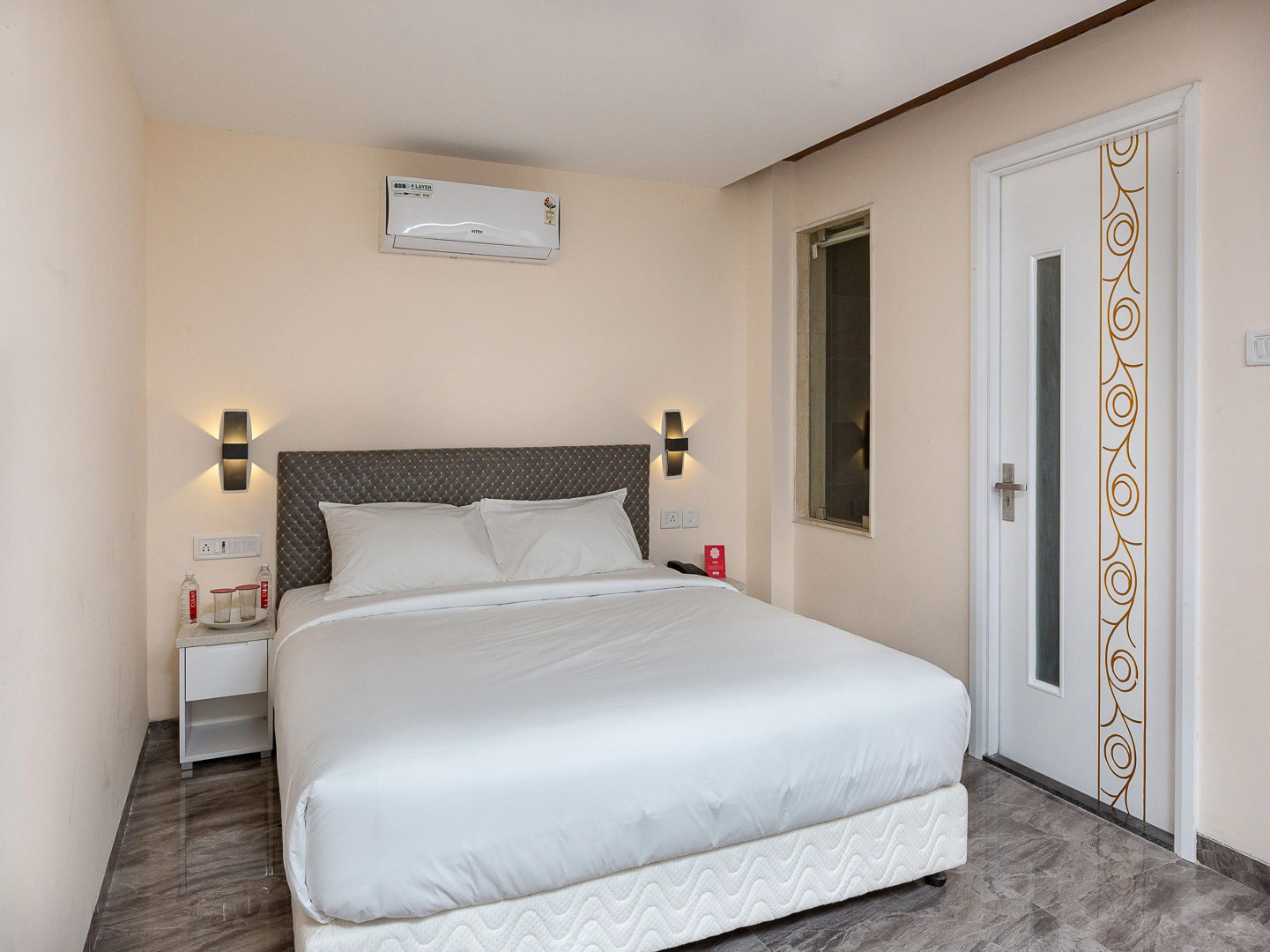 OYO 20021 Flagship Siruseri OMR