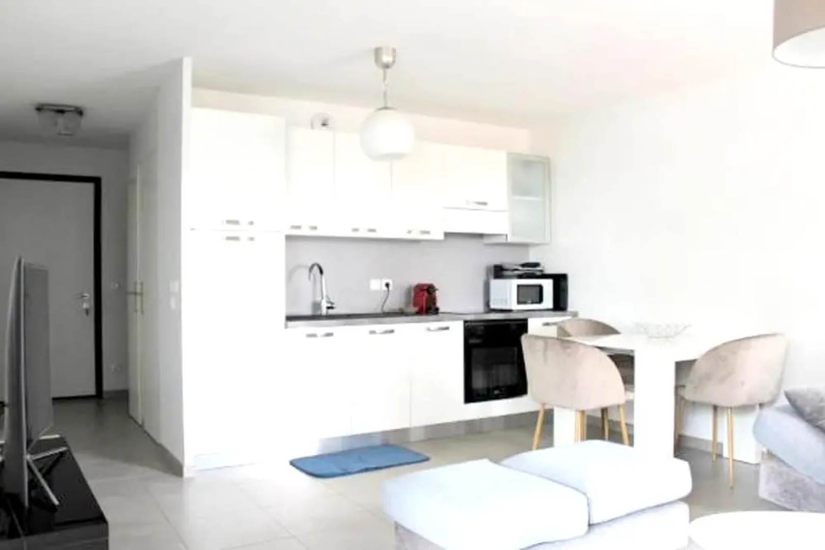 Apartment With one Bedroom in Annecy, With Furnished Balcony and Wifi - 4 km From the Beach