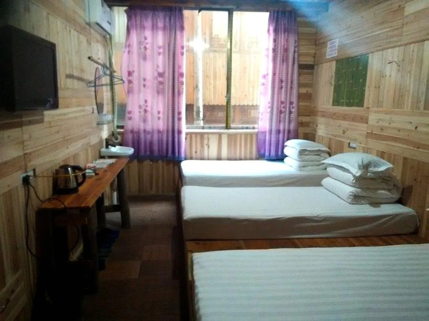 Amengjia Hotel
