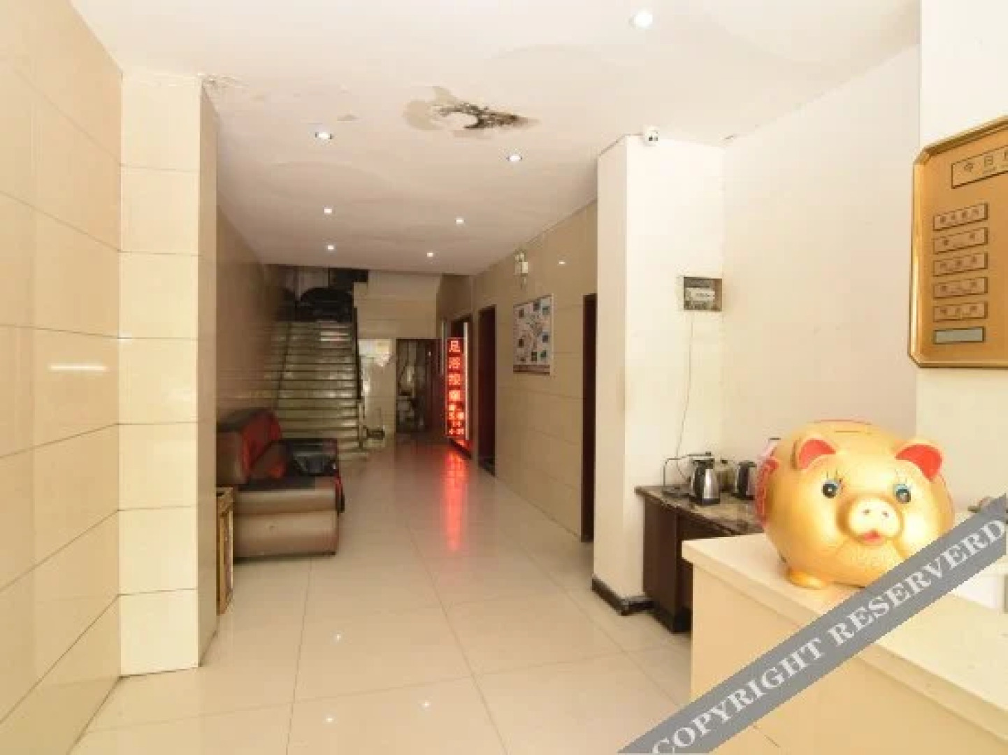 OYO Shiyan Xinqidian Business Hotel