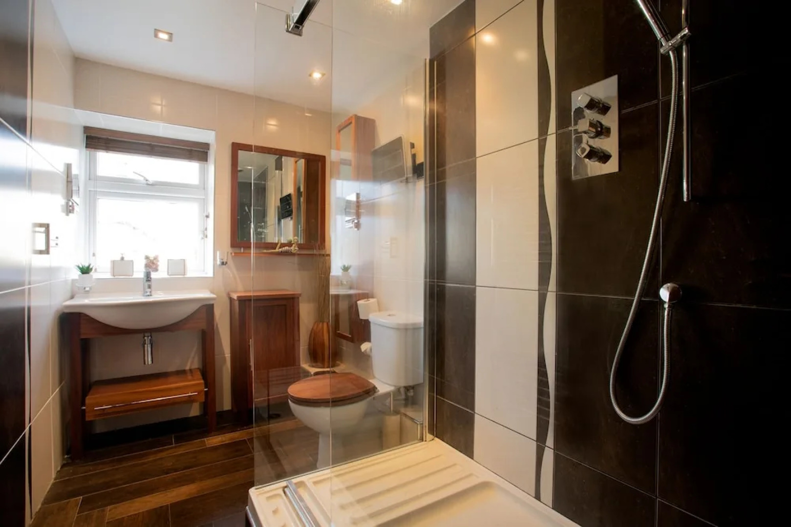 Rest And Recharge Ashton Lodge 2Bed Sleep4