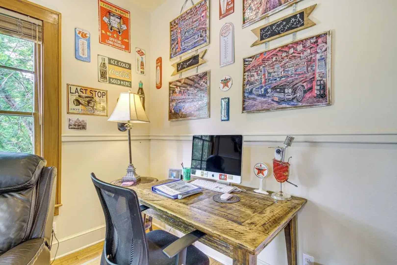 Eclectic Mandeville Home: Walk to Lakefront Park