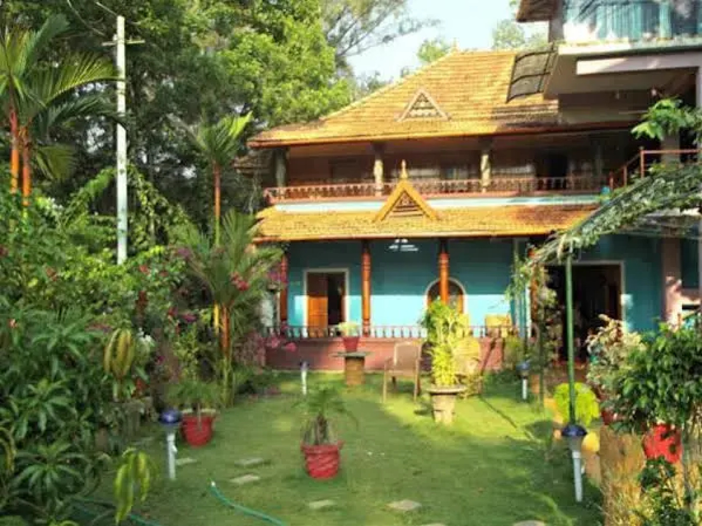 South Canal Holidays Guest House