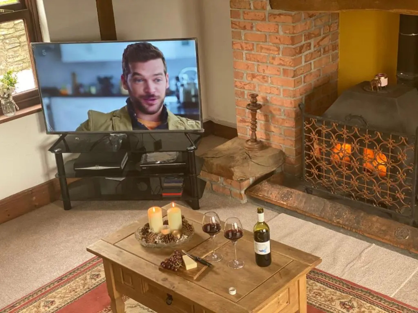 Beautiful secluded farmhouse with hot tub