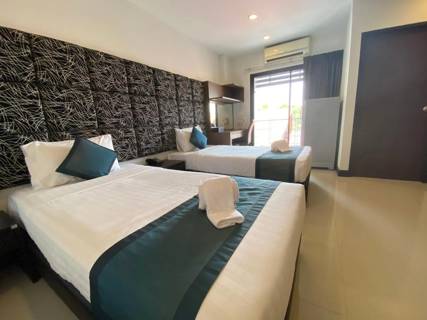 SUNSURI PHUKET, Nai Harn Beach