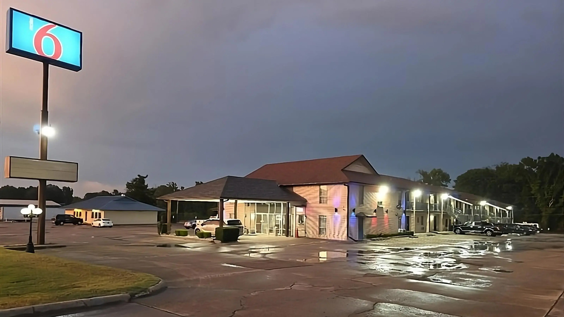 Motel 6 New Boston, TX