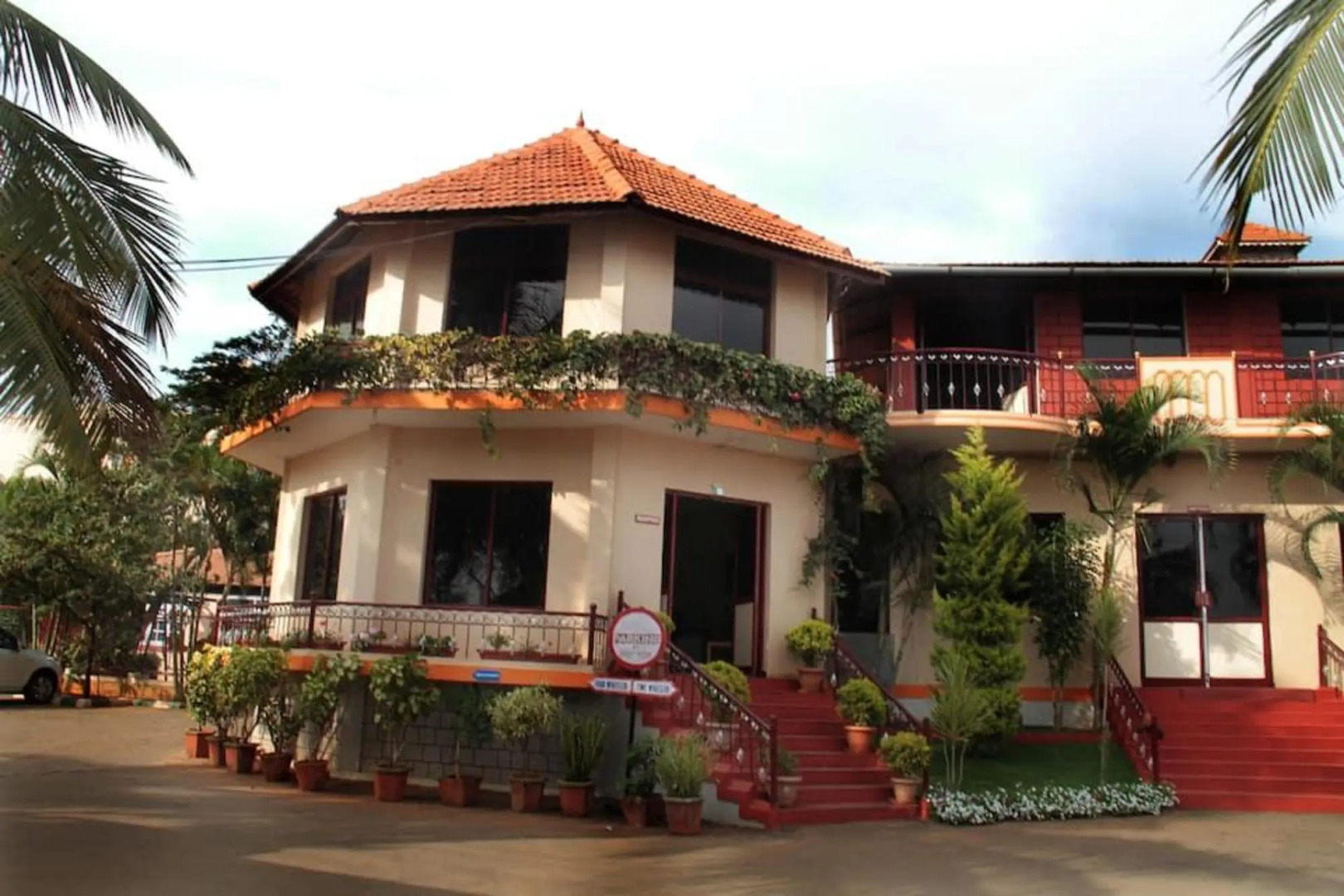 Vista Rooms at Inkal Road