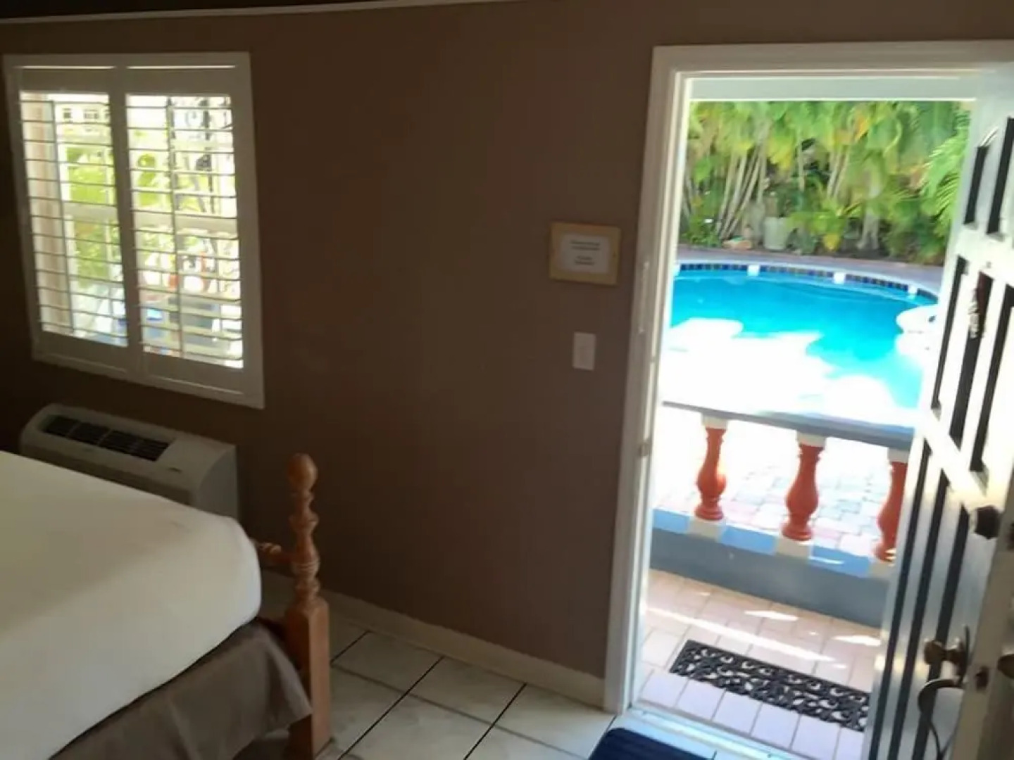 Coral Reef Guesthouse